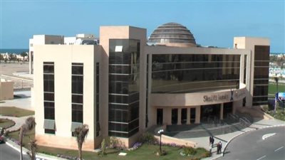 قائمة بالمنح الدراسية المقدمة من جامعة سيناء للطلاب 