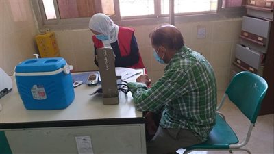 الكشف على 3602 مواطن ضمن مبادرة فحص وعلاج كبار السن بالقليوبية 