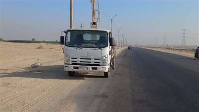 حملات مكثفة للنظافة ورفع الإشغالات ودعم الإنارة بـ 4 مراكز بالمنيا 