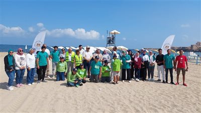 محافظة الإسكندرية تنظم مبادرات لتنظيف الشواطئ بمشاركة ذوي الهمم 
