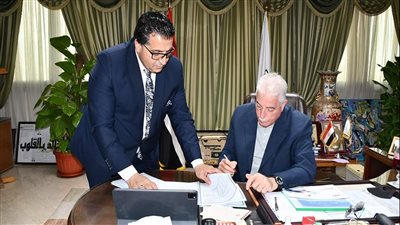 محافظ جنوب سيناء يعتمد نتيجة الدور الثاني للشهادة الإعدادية بنسبة نجاح 94.01 %