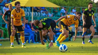 القادسية الكويتي يفوز علي السكة الحديد 2/ 1