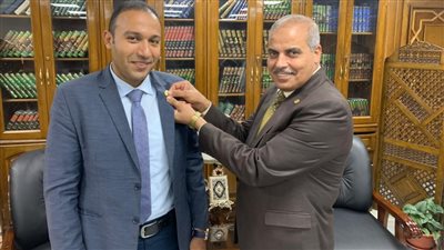المحرصاوي يكرم الدكتور أحمد إسماعيل لتمثيله المشرف لجامعة الأزهر في أمريكا 