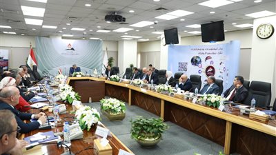 وكيل وزارة الشباب تطالب بتوحيد جهة الولاية على أراضي المنشآت الرياضية