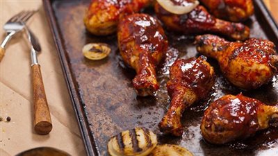 طريقة عمل الفراخ المشوية بالباربيكيو | فيديو