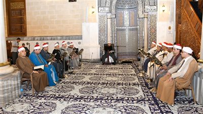 16 صورة ترصد انطلاق أول مقرأة لكبار المقرئين بمسجد الإمام الحسين