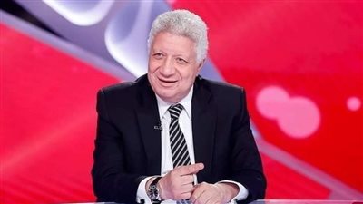 هل ألغى مرتضى منصور مكافأة العاملين بعد التتويج بالدوري؟ رئيس الزمالك يرد