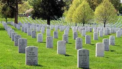 تفسير صادم لحلم إخراج ميت من القبر في المنام 