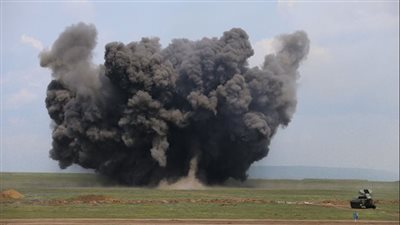  بريطانيا: روسيا خسرت 8 طائرات في انفجارات مطار ساكي