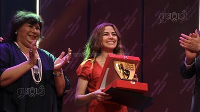 لبنى المنسي بعد فوزها بأفضل ممثلة صاعدة بـ