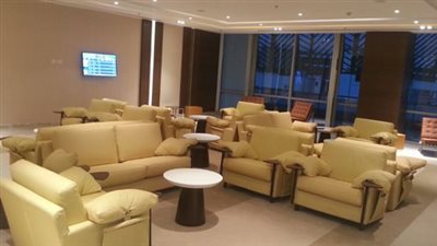 خدمات يحصل عليها المسافر من حجز استراحة رجال الأعمال بالمطار 