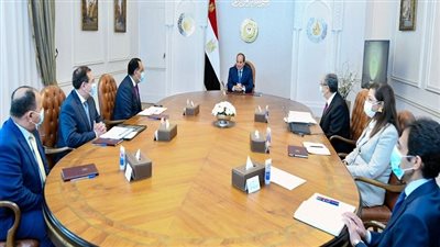 الرئاسة في أسبوع: الرئيس السيسي يتفقد الكلية الحربية ويعقد لقاء مع الطلبة.. يتابع استراتيجية الدولة للطاقة الجديدة والمستدامة.. جهود توطين الصناعة