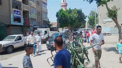 رئيس مركز العياط يقود حملة تضبط 85 حالة إشغال | صور