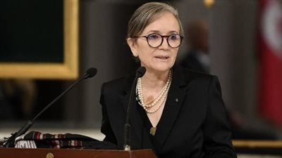 الحكومة التونسية تتفق مع النقابات على بدء محادثات بشأن قرض من صندوق النقد 