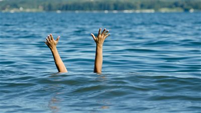 الإنقاذ النهري ينتشل جثة طالب من البحر اليوسفي في المنيا