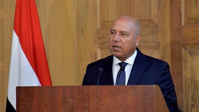 وزير النقل يتفقد حركة القطارات وهذه معدلات التأخير اليوم