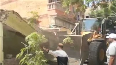 حي شمال الجيزة يشن حملة لإزالة الأكشاك المخالفة بالكيت كات