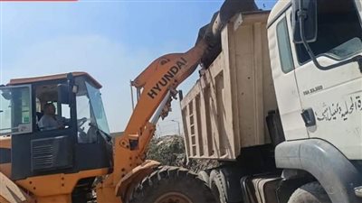 رفع 500 طن مخلفات وتراكمات بطريق ترسا في أبو النمرس| صور