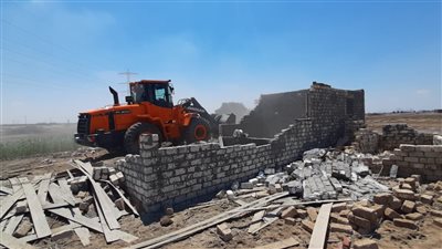 بداية الموجة العشرين.. حملة مكبرة لإزالة الإشغالات والتعديات بالقنطرة غرب الإسماعيلية