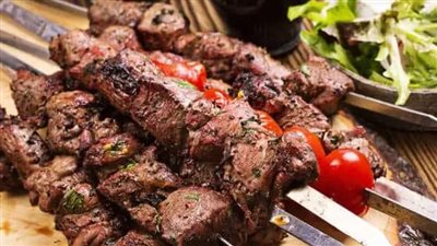 طريقة تتبيلة اللحمة المشوية مثل المطاعم