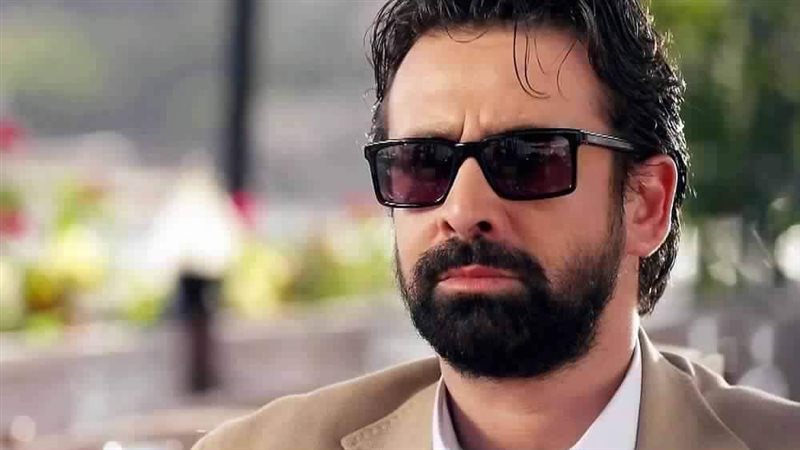 كريم عبد العزيز 