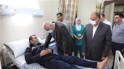 محافظ الجيزة يقرر صرف إعانات عاجلة لأسر المتوفين والمصابين في حريق كنيسة إمبابة | صور 