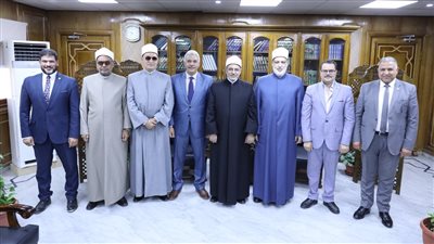 وكيل الأزهر وأمين مجمع البحوث الإسلامية يهنئان رئيس الجامعة الجديد 