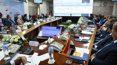 حوار وثيقة ملكية الدولة.. توصيات بدعم برنامج الطروحات الحكومية بالبورصة 