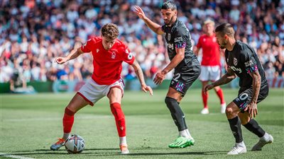 فولهام يهزم نوتنجهام فورست في الدوري الإنجليزي