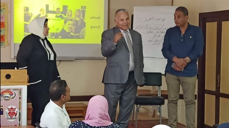 وكيل الوزارة يشهد