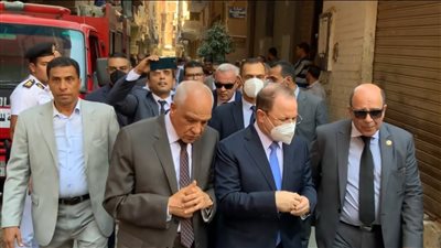 لحظة معاينة النائب العام موقع حادث كنيسة أبو سيفين بإمبابة | فيديو