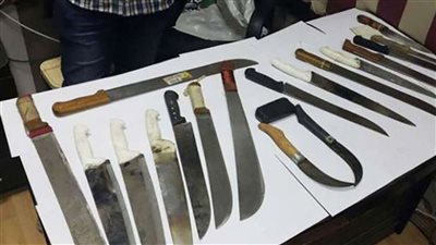 أسلحة نارية وبيضاء الأحراز، ضبط القائمين على إدارة صفحات لترويج للأسلحة 