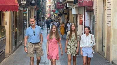 مصايف الملوك.. جزر وشواطئ وتجمعات عائلية | صور