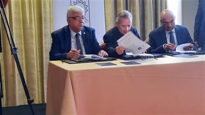 تفاصيل تأسيس مركز خدمات للسيارات بمدرسة العبور الثانوية الفنية