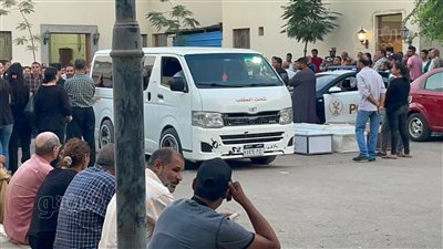 وسط انهيار الأهالي.. خروج جثامين ضحايا حريق كنيسة أبي سيفين من مستشفى إمبابة |فيديو 