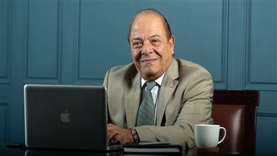 مستثمري العاشر: البيروقراطية وكثرة الضرائب تجعل قطاع الصناعة غير جاذب للاستثمار