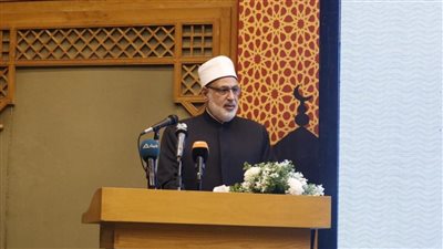 وكيل الأزهر يتابع اختبارات رواق العلوم الشرعية والعربية في جولة مفاجئة