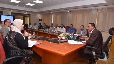 محافظ مطروح يعقد لقاء خدمة المواطنين الدوري |صور