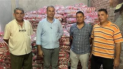 ضبط 9 أطنان سكر تمويني مدعم قبل تهريبه بحي الوراق