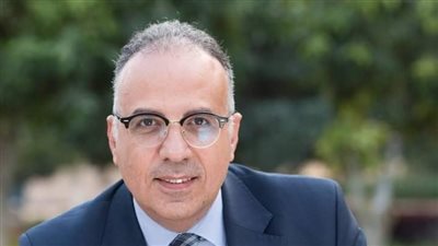 هل يقود وزير الري الجديد ثورة لإنتاج الغذاء من مياه البحر والرمال؟