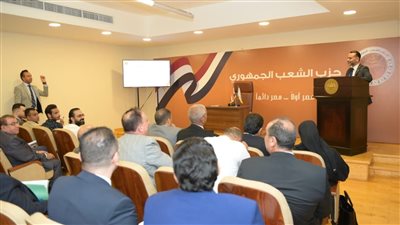 الشعب الجمهوري يعقد اجتماعًا لمناقشة خطة عمل الفترة المقبلة