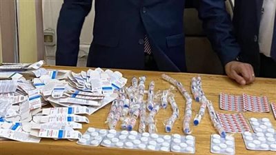 داخل جيب سحري.. جمارك مطار القاهرة تحبط محاولة تهريب أدوية علاج السرطان