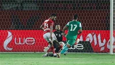 الليلة.. الأهلى يتمسك بالأمل أمام أيسترن كومباني 