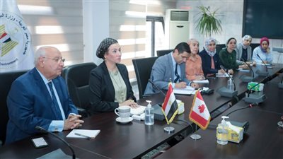 ياسمين فؤاد تناقش مع وزير التنمية الدولية الكندي التعاون في المناخ والتنوع البيولوجي