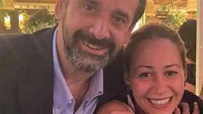 منة شلبي تهنئ كريم عبد العزيز بعيد ميلاده: الأجمل الأصدق الأعظم