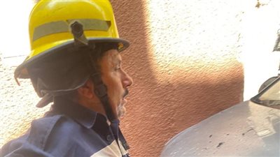  تصاعد الأدخنة في أحد البنوك بوسط البلد بسبب ماس كهربائي