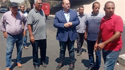 نائب محافظ الجيزة يجري جولة تفقدية لمتابعة الأعمال النهائية لمشروعات الرصف بالبدرشين