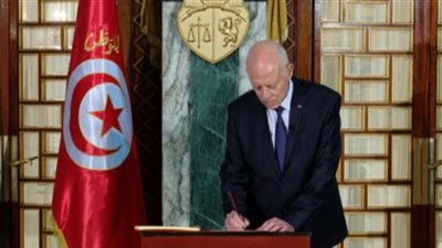 بعد دخول الدستور الجديد حيز التنفيذ.. الرئيس التونسي يعلن عن خطواته المقبلة