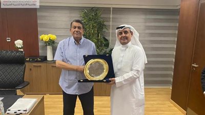 “عرب سات” تبحث الاستثمار في المدينة الإعلامية بالعاصمة الإدارية الجديدة