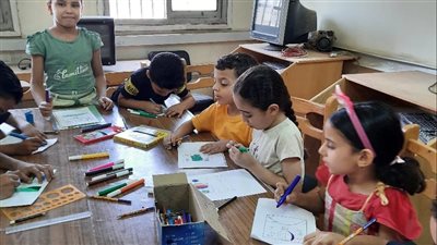رياضة القليوبية تواصل فعاليات مبادرة علم ابنك الرسم بمراكز الشباب